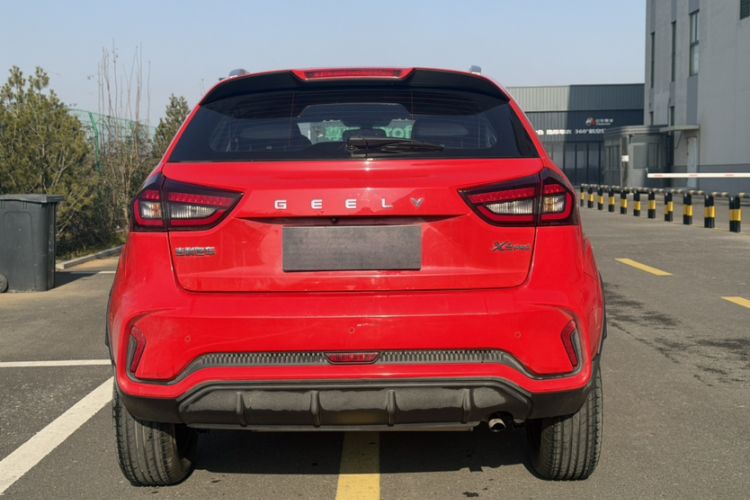 Used Geely Auto Vision X3 2021 PRO 1.5L CVT Deluxe Model
