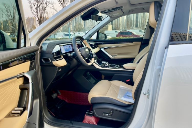 Used Geely Auto FX11 2023 1.5TD DCT Prestige Edition