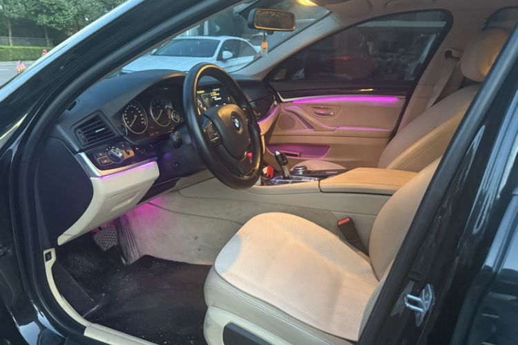 Used BMW 5 Series 2014 525Li Luxury Design Package
