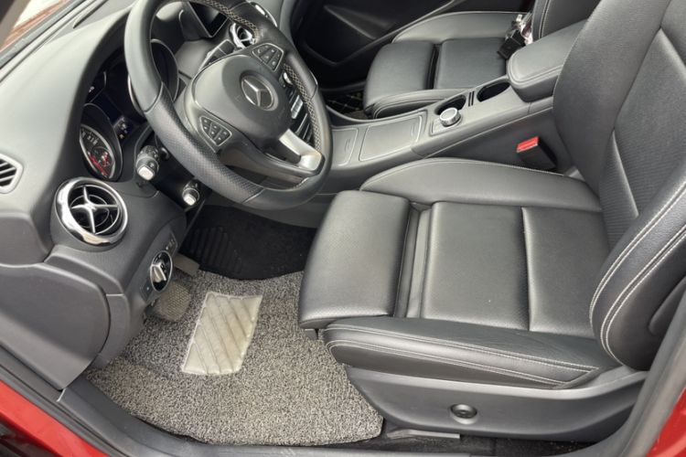 TDK.VehicleDetails.img