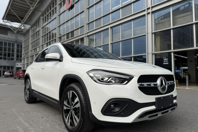 Used Mercedes-Benz GLA 2023 GLA 220
