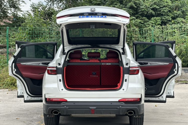 Used Changan CS85 COUPE 2021 1.5T DCT Luxury Edition
