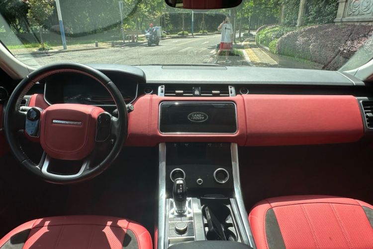 Used Land Rover Range Rover Sport 2020 3.0 L6 SE