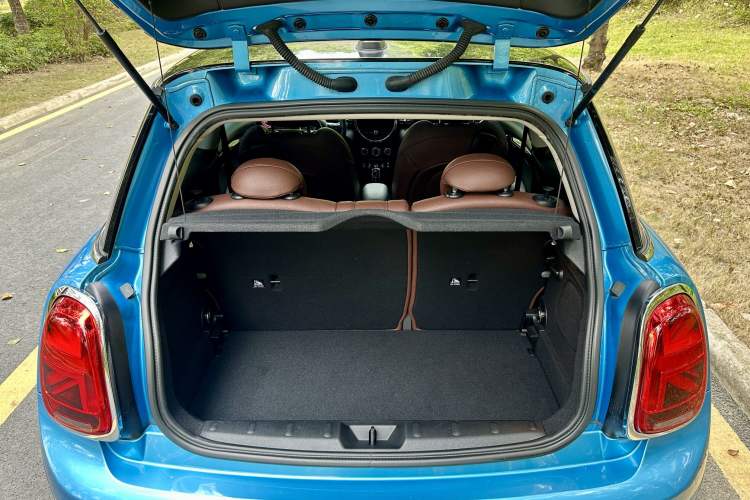 Used  MINI 2018 1.5T COOPER Classic Edition
