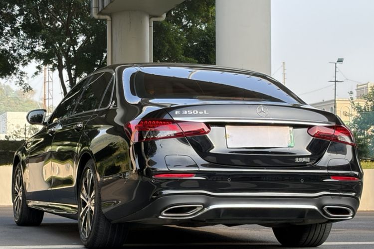 Used Mercedes-Benz E-Class New Energy 2022 Restyled E 350 e L Plug-in Hybrid Sports Sedan

