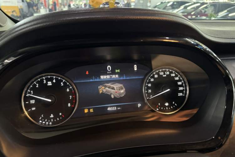 Used Buick GL8 2022 Land Business Class 652T Luxury Model
