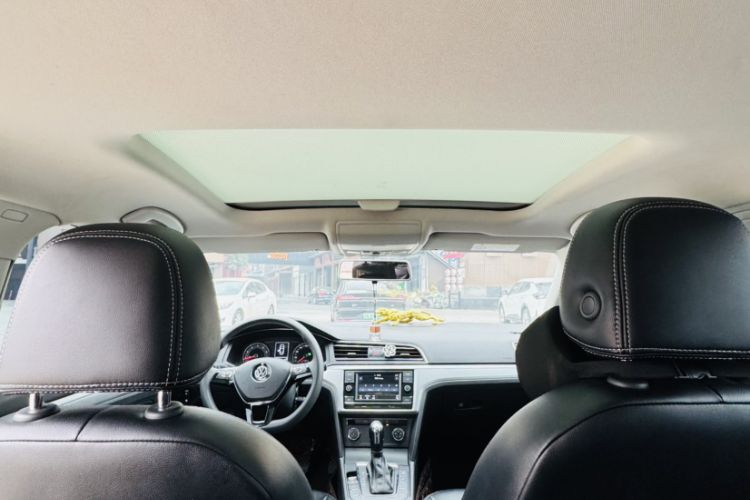 Used Volkswagen Lamando 2019 230TSI DSG Fashion Edition China VI
