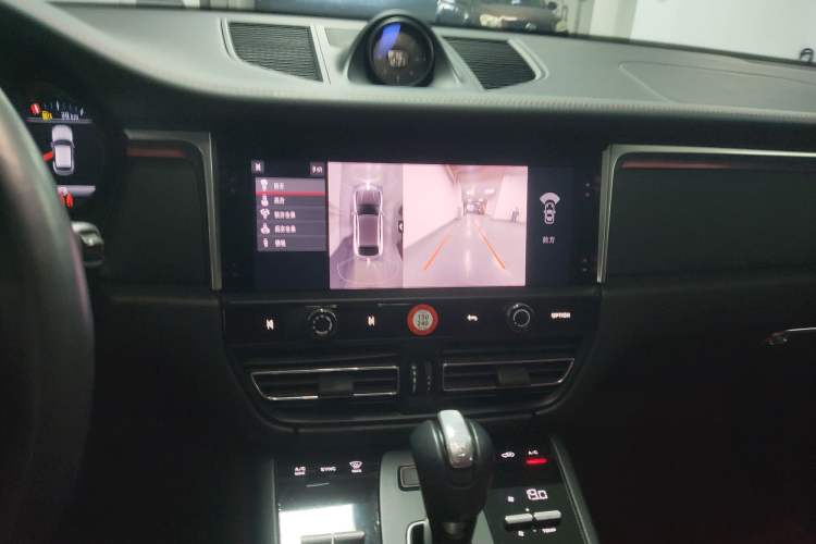 Used Porsche Macan 2022 Macan 2.0T
