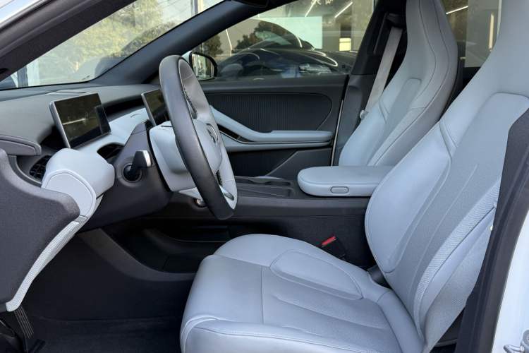 Used Nio ET5T 2023 75 kWh Touring