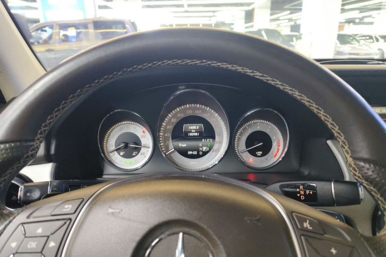 Used Mercedes-Benz GLK-Class 2013 GLK 300 4MATIC Dynamic Sunroof Model
