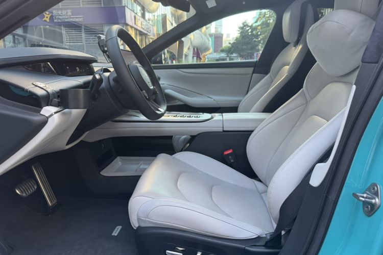 Used  SU7 2024 Four-Wheel-Drive Max Founder's Edition
