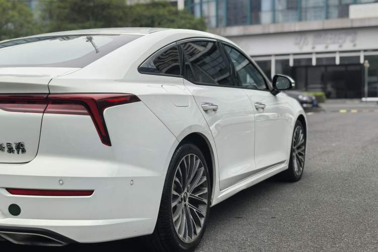 Used Bestune B70 2022 Third Generation 2.0T Automatic Enjoyment Version
