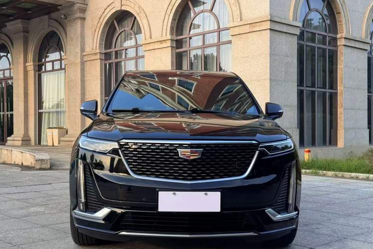 Used Cadillac XT6 2022 2.0T 7-Seater Four-Wheel Drive Luxury Version
