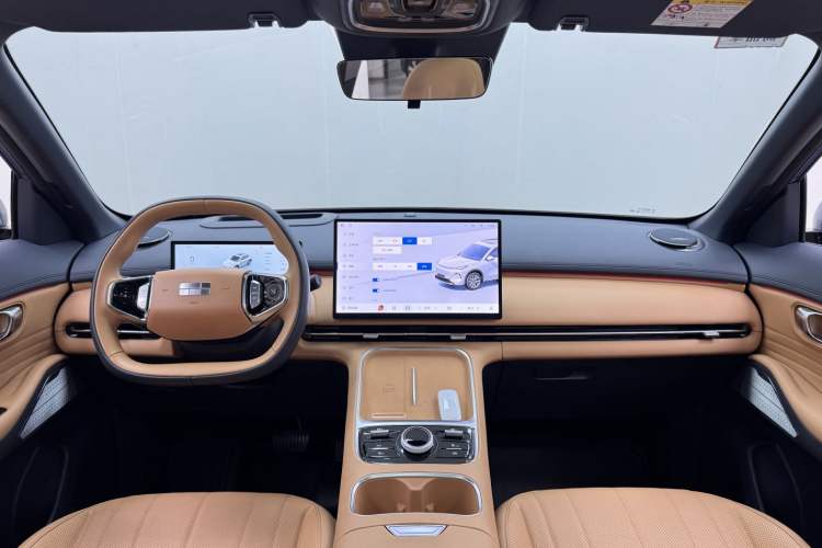 Used  Galaxy Xingjian 7 EM-i 2025 120km Flagship Edition
