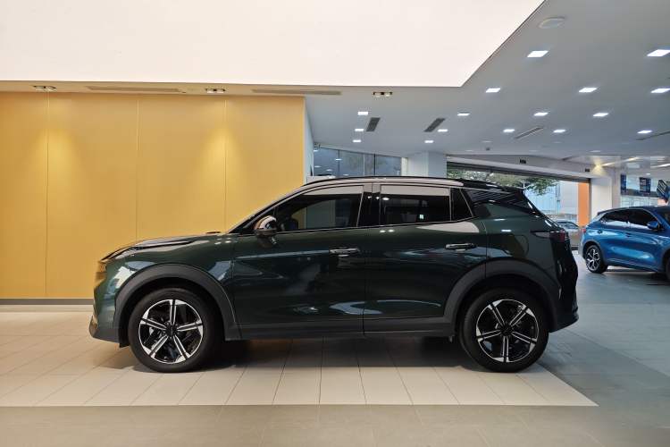 Used Lynk & Co 06 EM-P 2023 EM-P 126 Long-Range Halo
