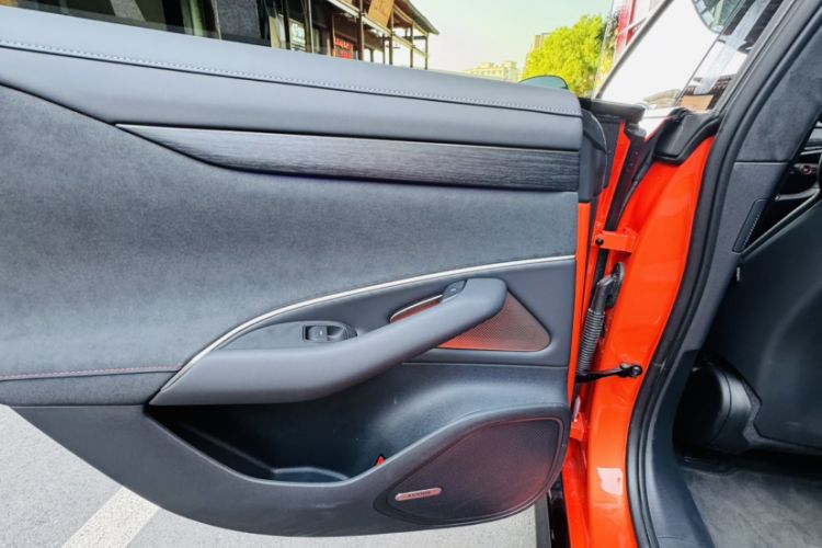 Used  SU7 2024 Four-Wheel Drive Ultra-Long Range Advanced Intelligent Driving Max Edition
