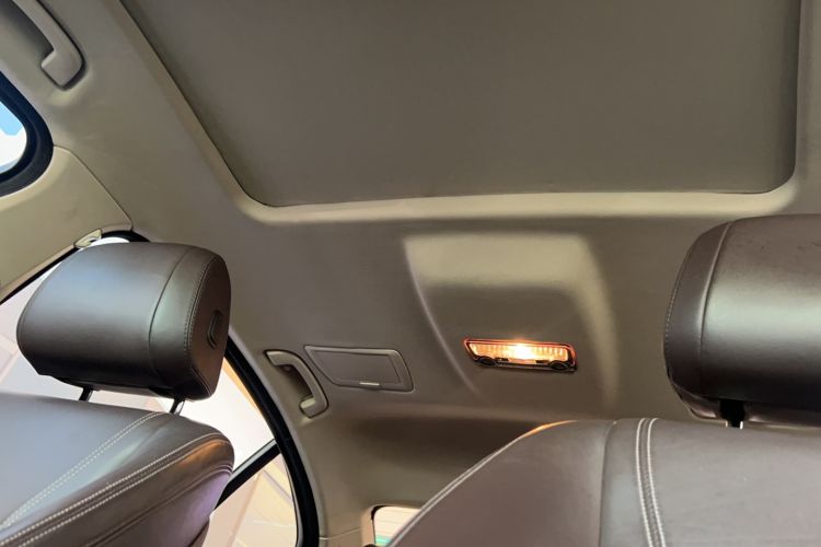 Used BMW 5 Series 2014 525Li Luxury Design Package