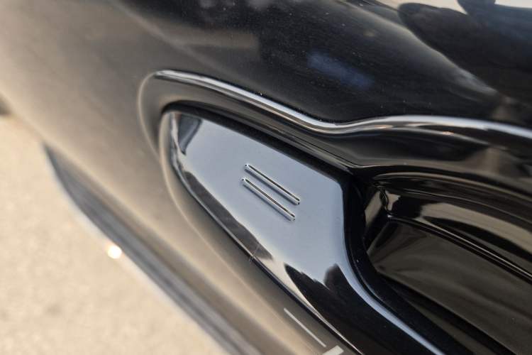 Used Toyota Highlander 2018 2.0T Four-Wheel Drive Luxury Edition 7 Seats China V Emission Standard
