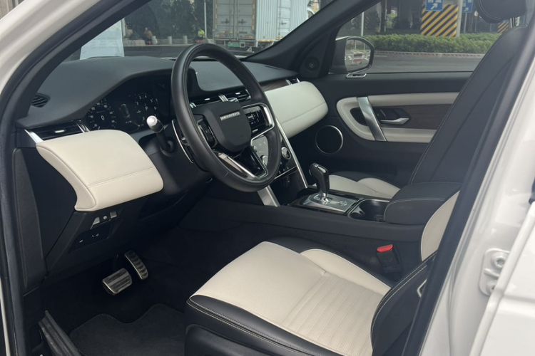 Used Land Rover Discovery Sport 2022 Revised Version 249 PS R-Dynamic S Performance Edition 5 Seats
