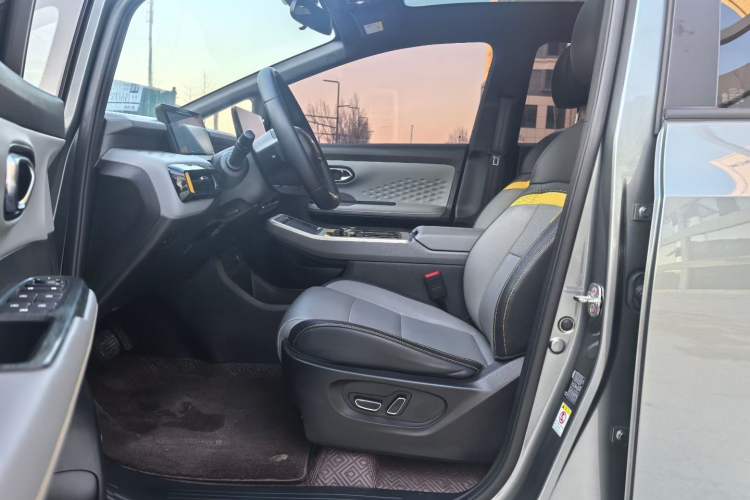 Used AION Y 2022 70 Intelligent Edition Lithium Iron Phosphate
