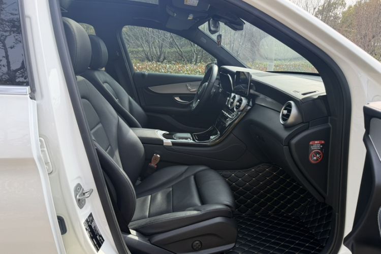 Used Mercedes-Benz GLC 2020 Facelifted GLC 260 L 4MATIC Dynamic Edition