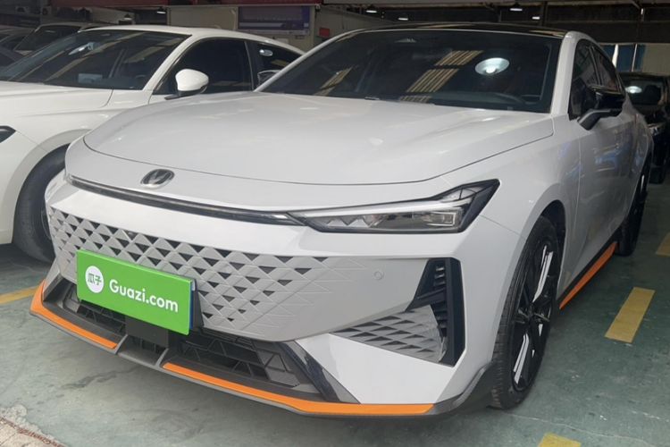 Used Changan UNI-V 2024 1.5T Prestige Sport Edition