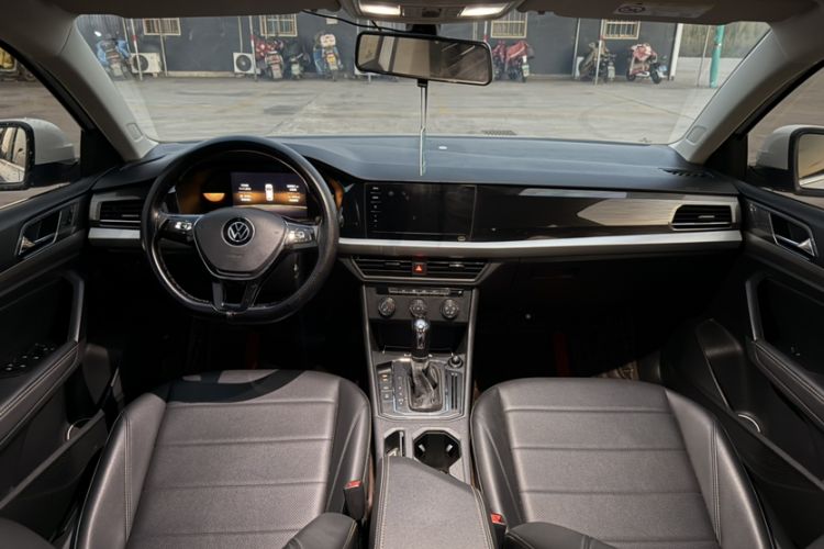 Used Volkswagen Lavida 2021 1.5L Automatic Comfort Edition