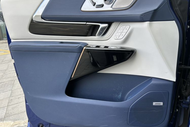 Used Buick Century 2023 2.0T Six-Seater Yinshi Edition
