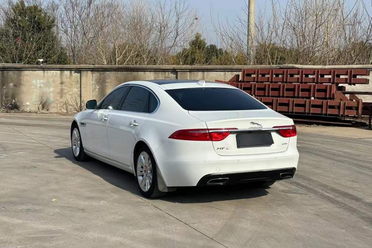 Used Jaguar XFL 2018 XFL 2.0T 250 PS Premium Edition