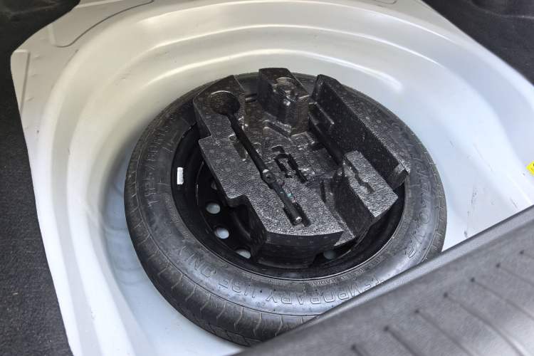 Used Geely Auto Vision 2020 1.5L Manual Asian Games Edition
