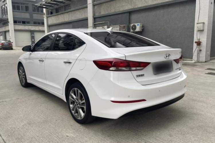 Used Hyundai Elantra 2016 1.6L Automatic ZhiXuan – Elite Version
