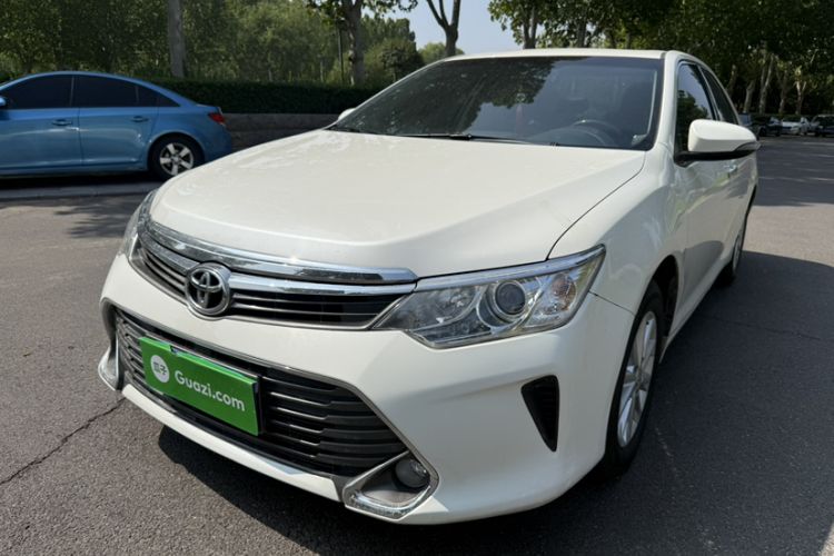 Used Toyota Camry 2015 2.0G Premier Edition
