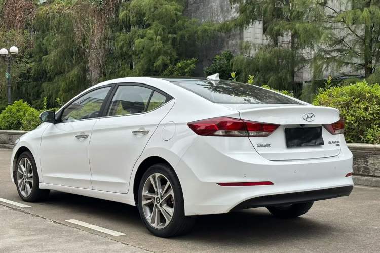 Used Hyundai Elantra 2016 1.6L Automatic ZhiXuan – Elite Version