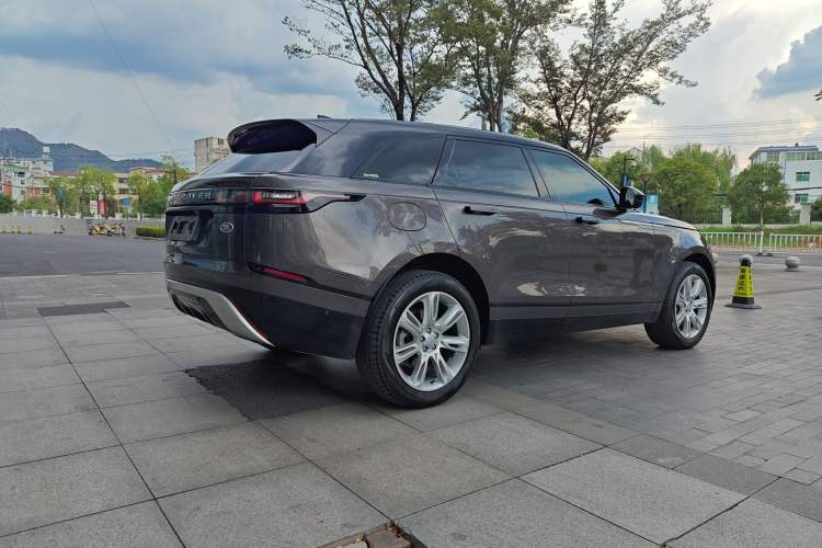 Used Land Rover Range Rover Velar 2022 250 PS Sparkling Heritage Edition
