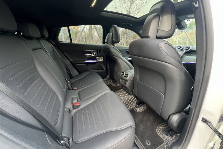 Used Mercedes-Benz GLC Coupe 2024 GLC 300 4MATIC Coupe SUV
