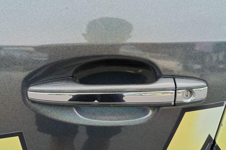 Used Subaru XV 2014 2.0i Luxury Edition
