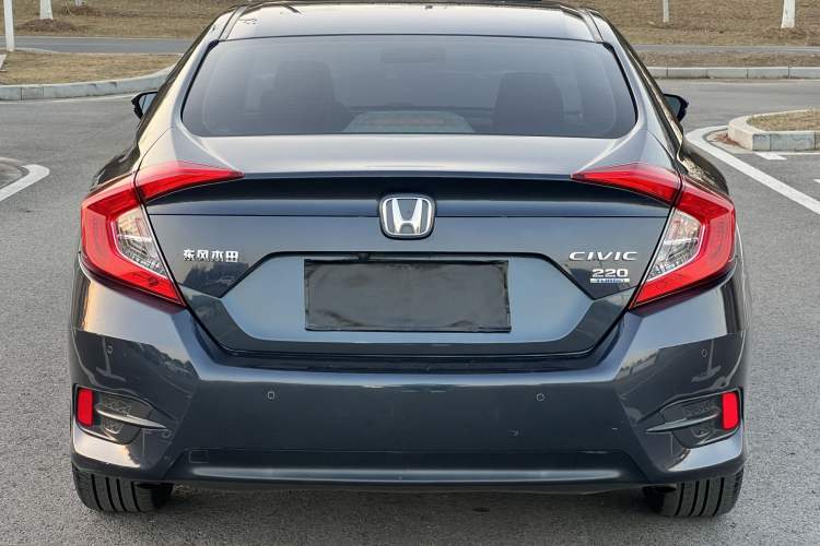 Used Honda Civic 2016 220TURBO CVT Prestige Edition
