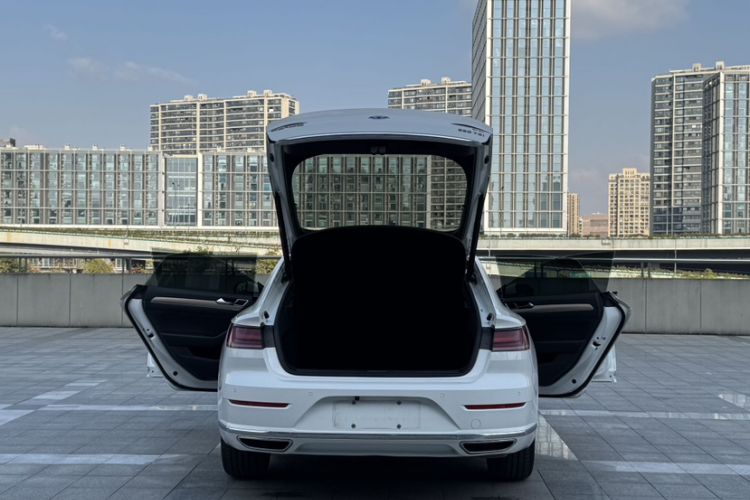 Used Volkswagen FAW-Volkswagen CC 2020 330TSI Huayan Edition China VI Standard
