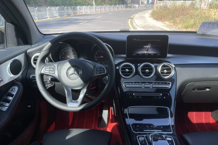 Used Mercedes-Benz GLC Coupe 2018 GLC 200 4MATIC Coupe SUV
