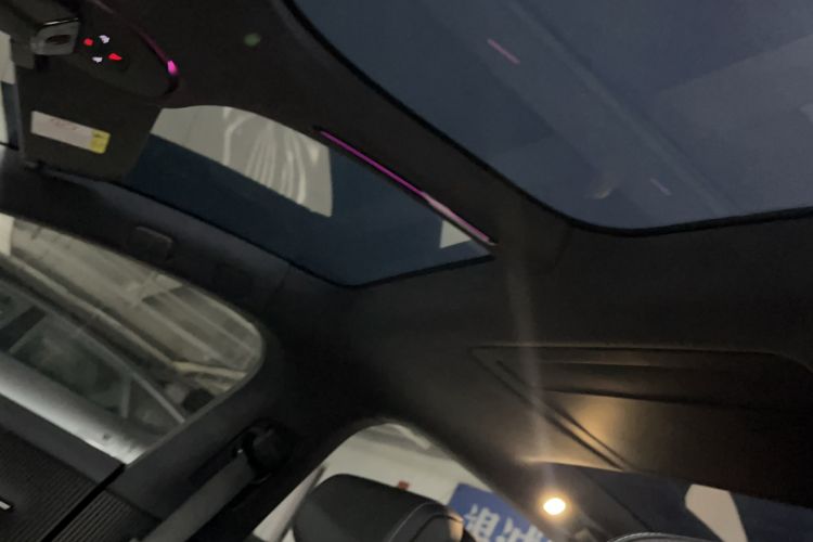 Used  12 2025 Ultra Extended-Range Edition
