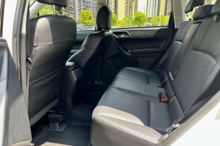 Used Subaru Forester 2013 2.5i Automatic Luxury Navigation Edition
