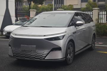 Used XPeng X9 2024 610 Long-Range Pro