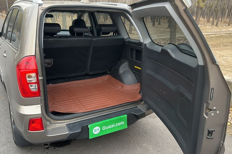 Used Chery Tiggo 3 2016 1.6L Manual ZhiShang Edition
