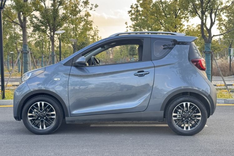 Used Chery Little Ant 2022 Sweet Pink Edition Half-Sugar Version 3-Cell Lithium 30kW 408km
