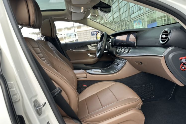 Used Mercedes-Benz E-Class 2019 E 300 L Sporty and Stylish Model
