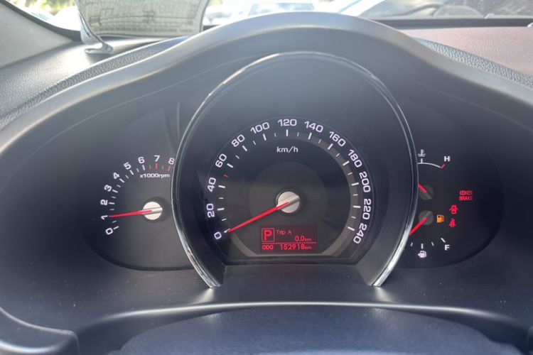 Used Kia Sportage R 2014 2.0L Automatic Two-Wheel Drive GLS Trim
