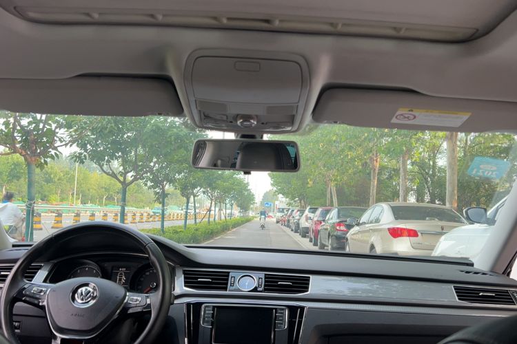 Used Volkswagen Passat 2017 330TSI DSG Luxury Edition
