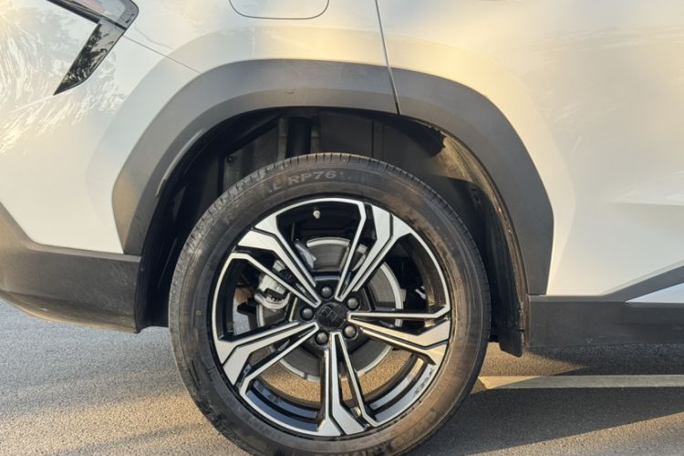 Used  L7 2025 EM-i 115km Exploration+ Edition
