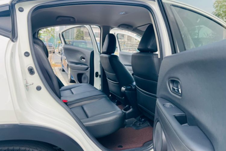 Used Honda Vezel 2020 220 TURBO CVT Elite Edition
