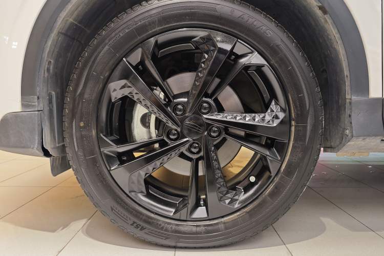 Used Geely Auto Coolray 2025 Bin Yue L 1.5T DCT Starlight Edition
